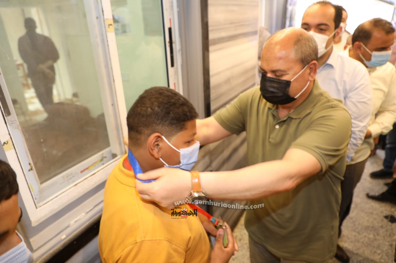محافظ المنوفية يفتتح دار الأمل لرعاية الأيتام وذوي الهمم ..ويقرر صرف 50 ألف جنيه ومواد غذائية ولحوم .. بالصور 