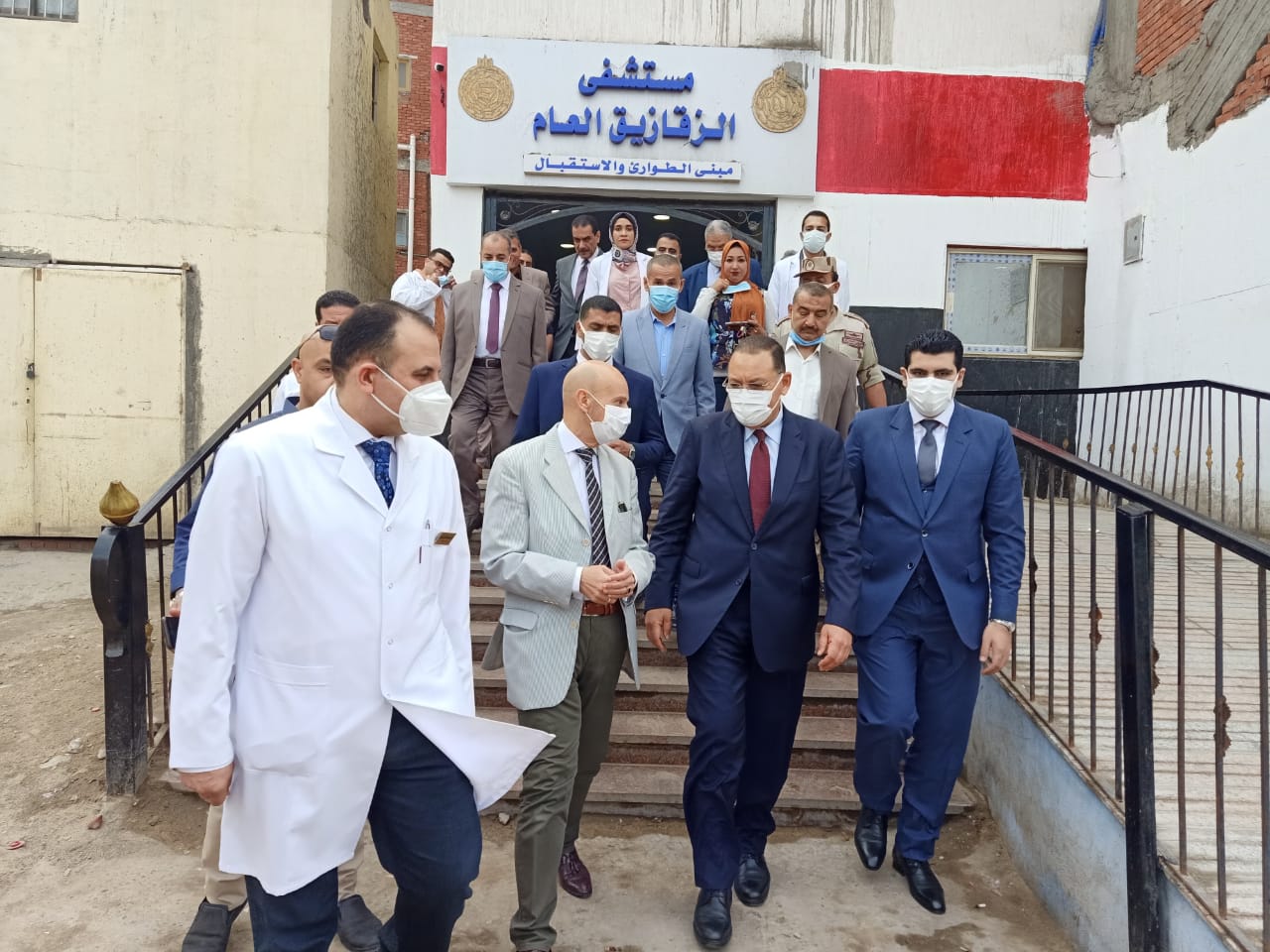 محافظ الشرقية يفتتح أعمال التطوير بالأقسام الطبية بالزقازيق العام بتكلفة ٨ ملايين جنيه   