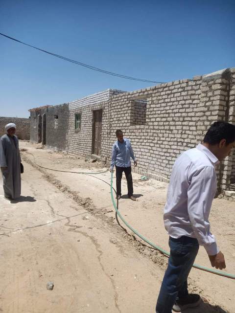 التصدي للتعديات علي خطوط المياه و الصرف الصحي ببنى سويف