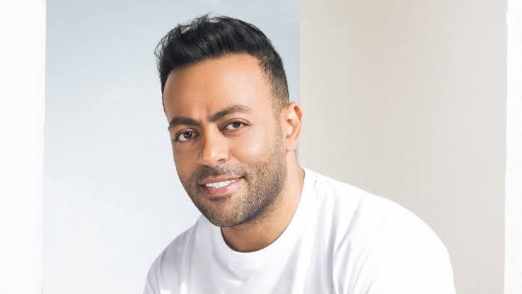 تامر عاشور 