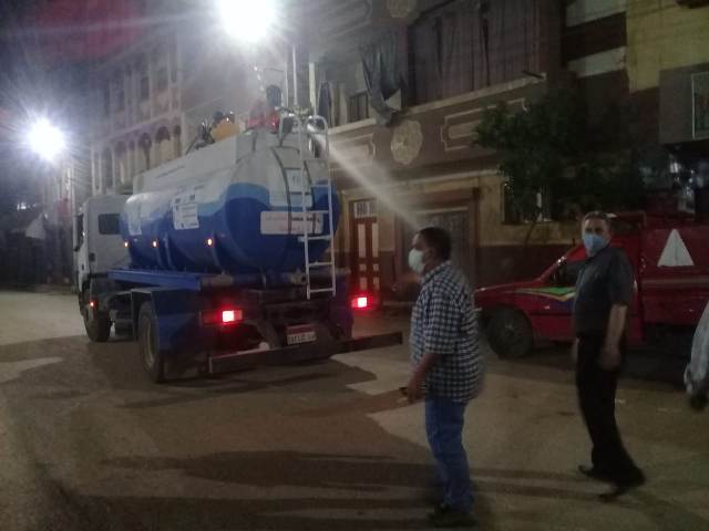 محافظ أسيوط: استمرار حملات الرش والتطهير بمراكز وقرى المحافظة 