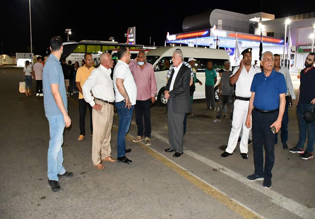 فودة يتفقد أعمال تطوير السوق القديم وتطوير ساحة مسجد الصحابة بشرم الشيخ