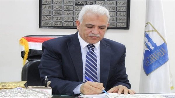 أيمن موسى وكيل أول الوزارة مدير مديرية التربية والتعليم بالقاهرة