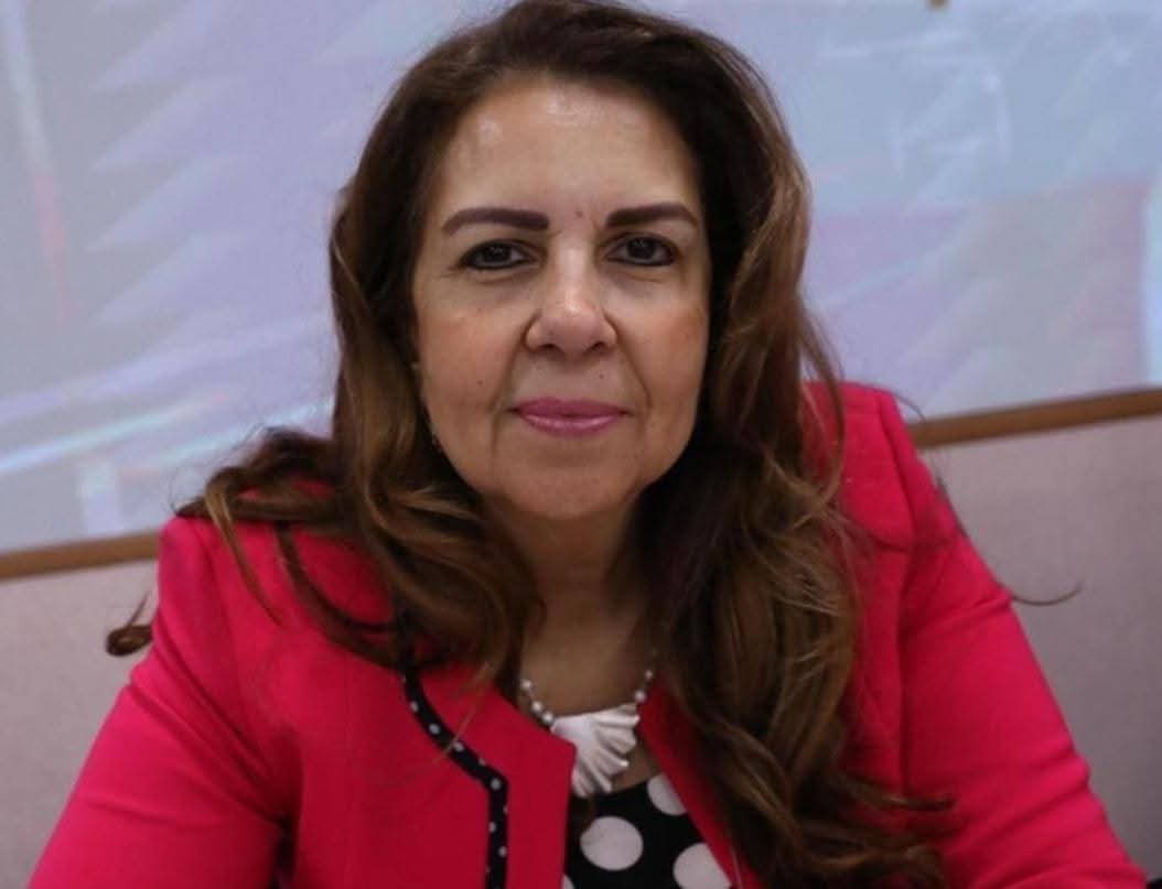 د.نيفين مسعد