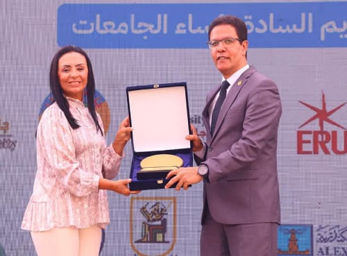 الدكتور ناصر الجيزاوي رئيس جامعة بنها