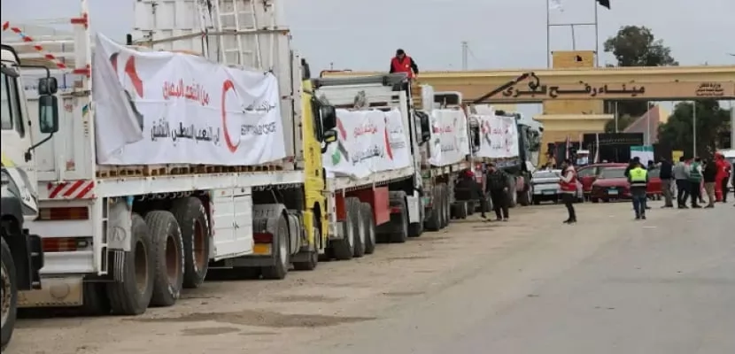شاحنات المساعدات ضمن قافلة «زاد العزة»