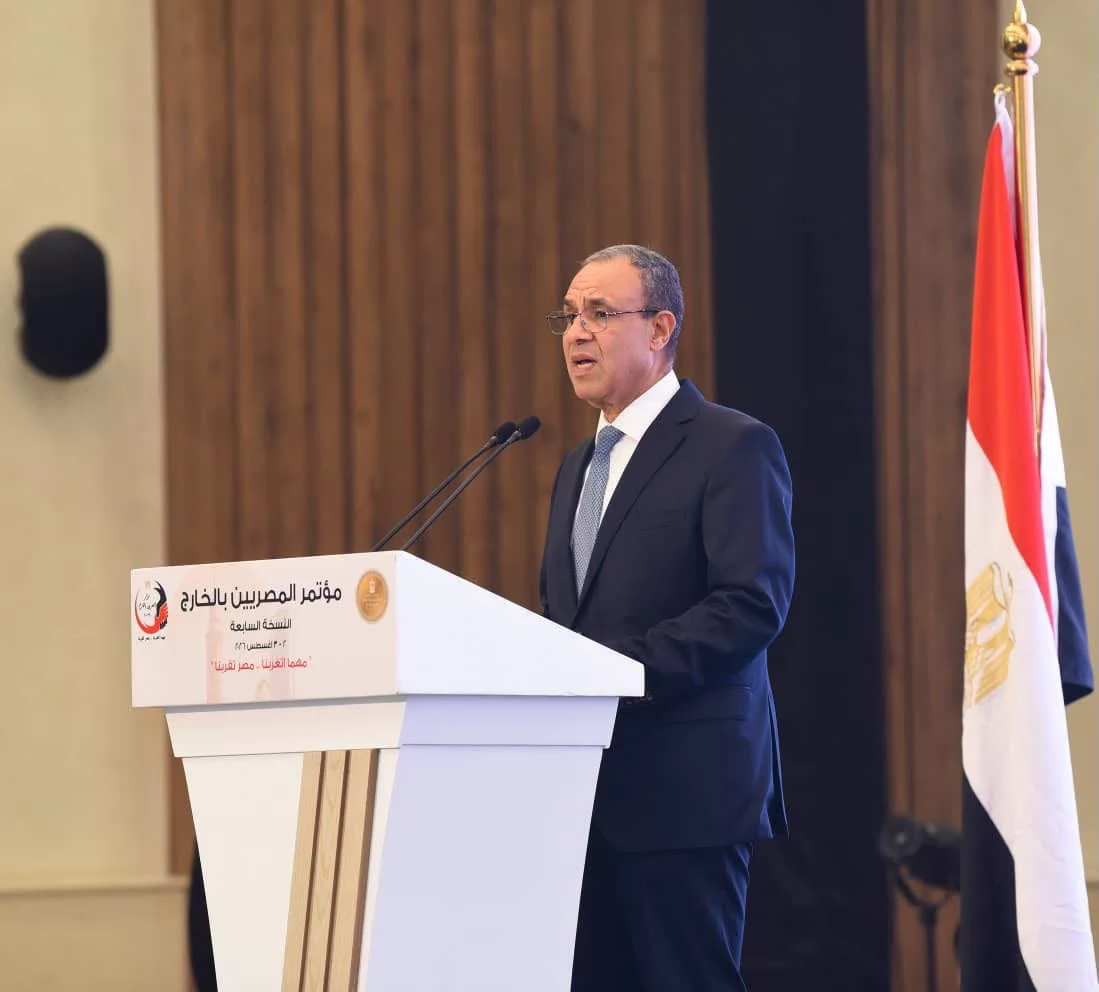 الدكتور بدر عبد العاطي