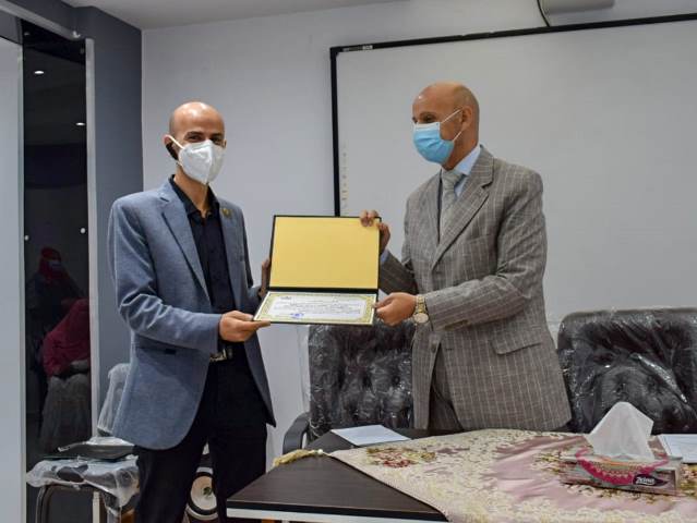 مدير صحة الشرقية يكرم المكتب الإعلامي بالمديرية ومسئولي الإعلام بالإدارات الصحية والمستشفيات