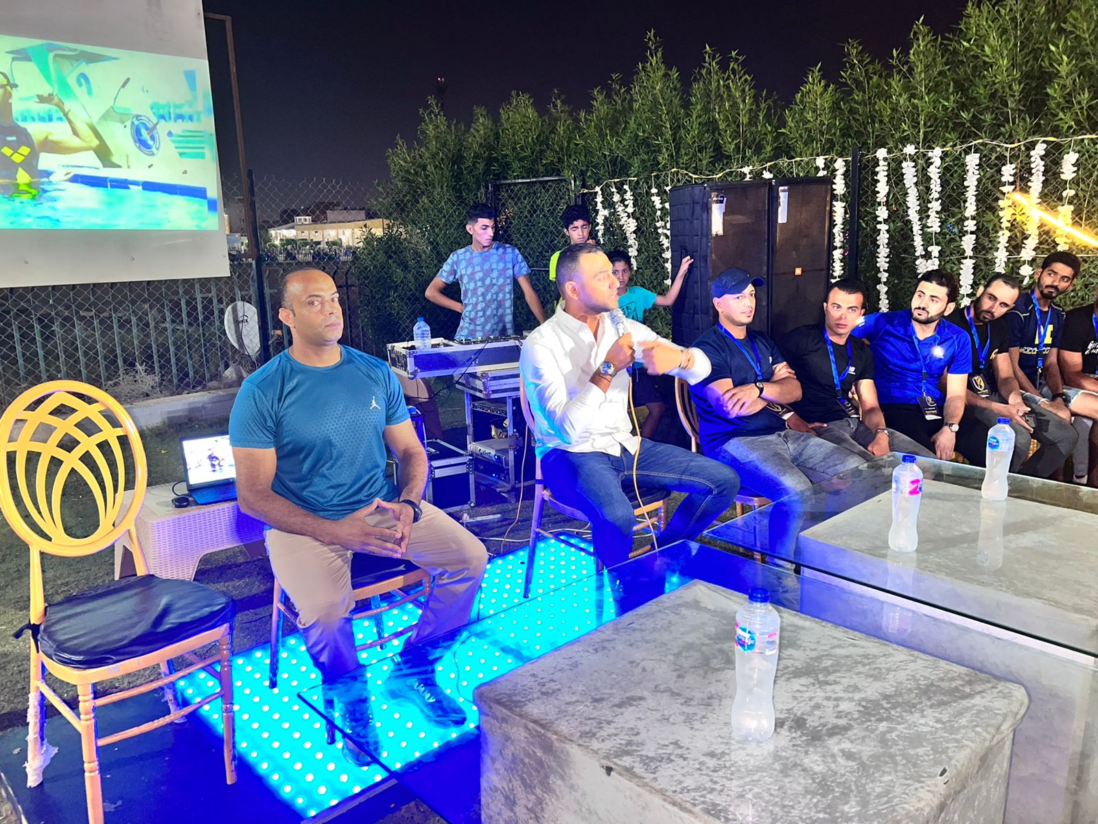 سيد باروكي السباح العالمي بالزعانف يزور مركز شباب العاشر من رمضان