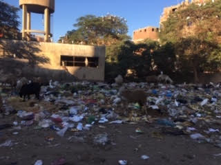 صمت المسئولين عن حصار 