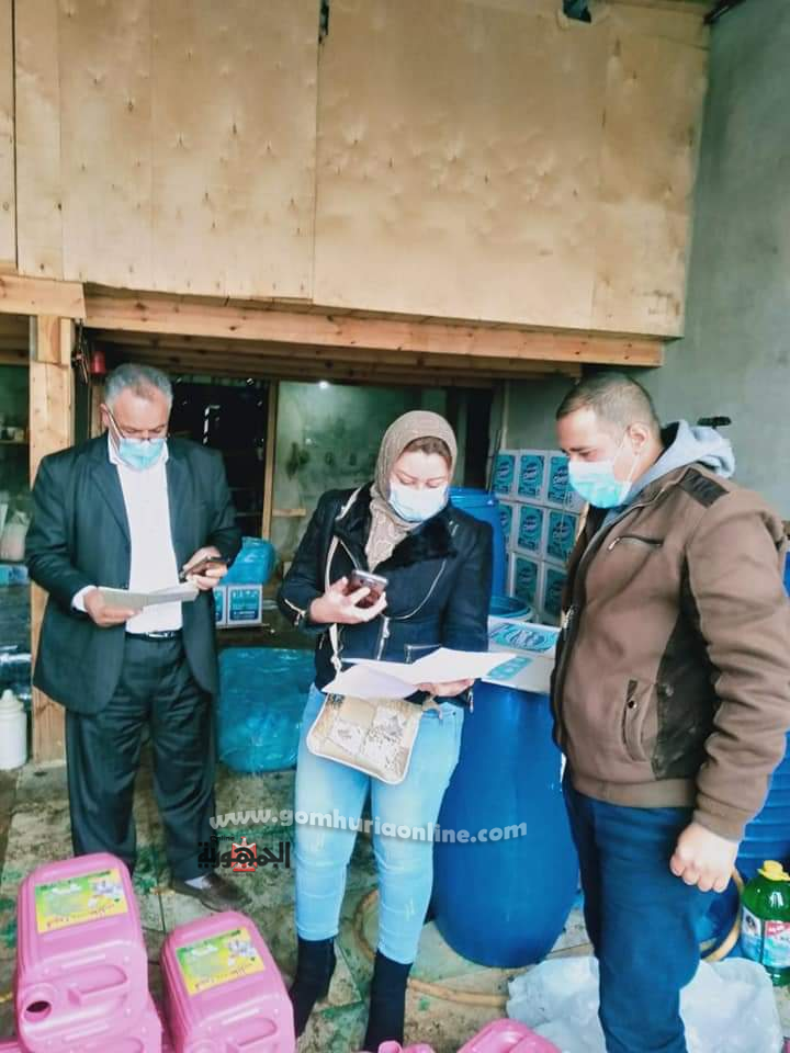 التحفظ  علي ١٠٠٠ لتر صابون سايل ‏، ٥٠ كرتونة كلور ، ١٠٠ كرتونة منظفات اخري غير معلوم المصدر 