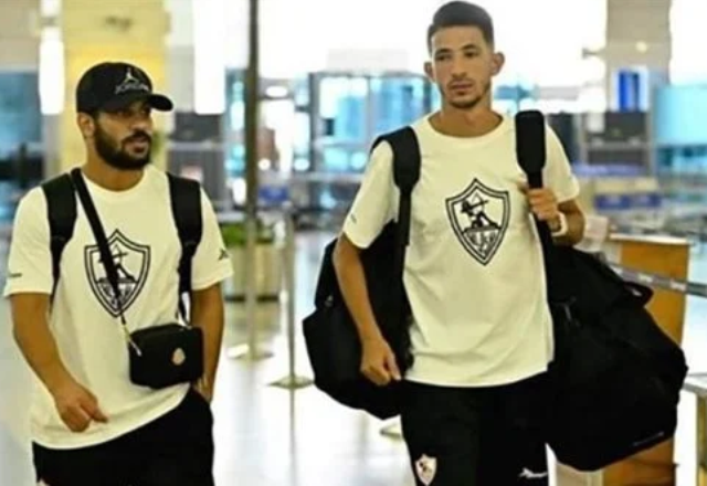 عبدالله جمعة وأحمد فتوح نجمي الزمالك 