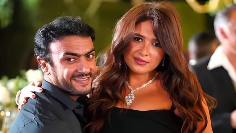 ياسمين عبد العزيز وأحمد العوضي