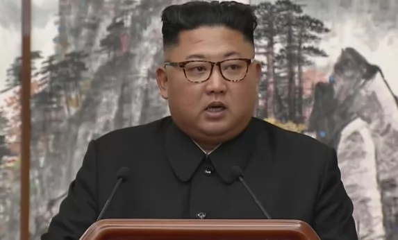  الزعيم الكوري الشمالي كيم جونغ أون