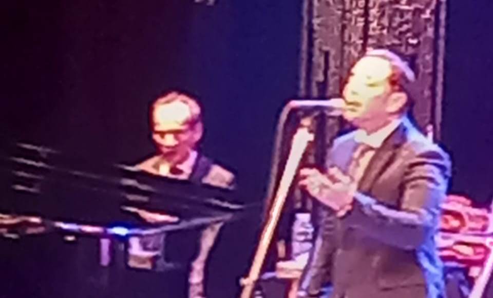 الفنان مدحت صالح