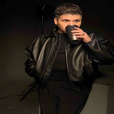 عمر كمال 