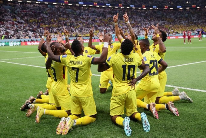 ملخص وأهداف الشوط الأول لمباراة قطر والأكوادور فى كأس العالم