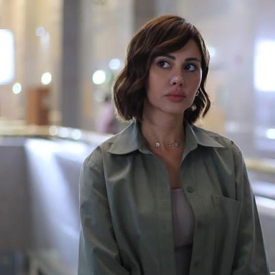 الفنانة ياسمين رئيس