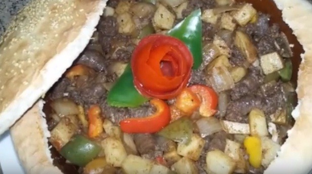 فخارة السجق بالبطاطس