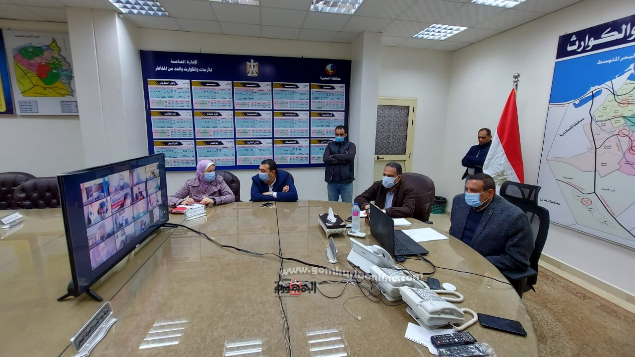 محافظ البحيرة: خفض أعداد العاملين المتواجدين  بنسبة 50٪ لتقليل الكثافات لمواجهة كورونا