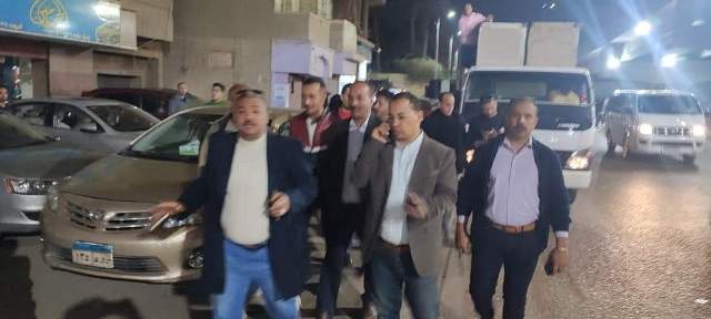 رفع 200 اشغال في حملة مسائية بالعمرانية ومتابعة مواعيد الغلق