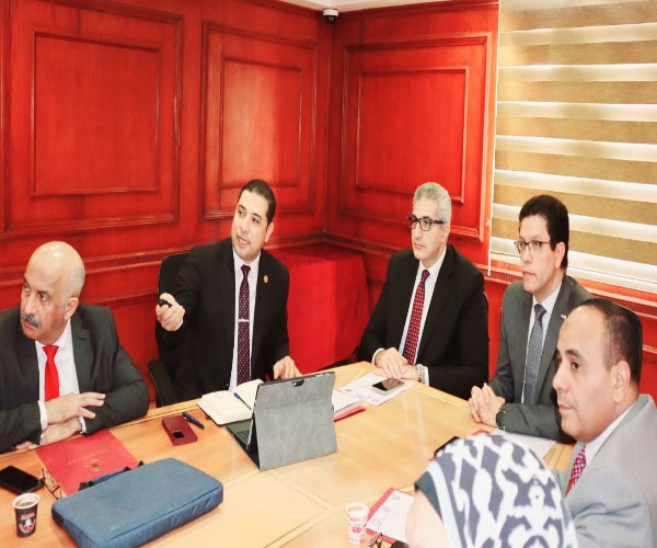 الجيزاوي ورفعت يفتتحان أعمال اللجنة العليا لاعتماد المدربين 