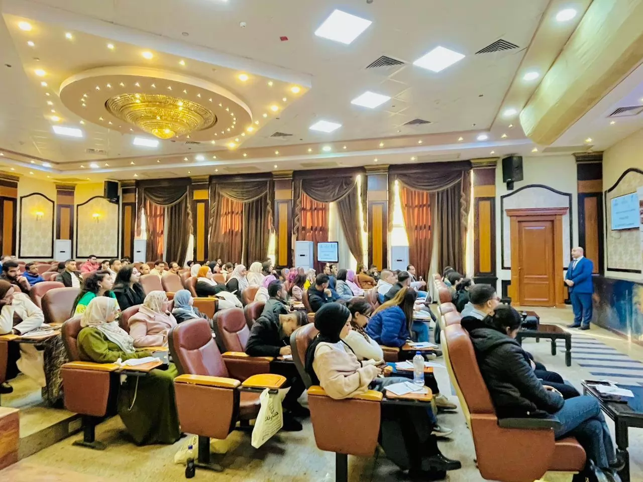 وزارة الرياضة تنظم اليوم التدريبي للشباب خريجي المؤهلات العليا 