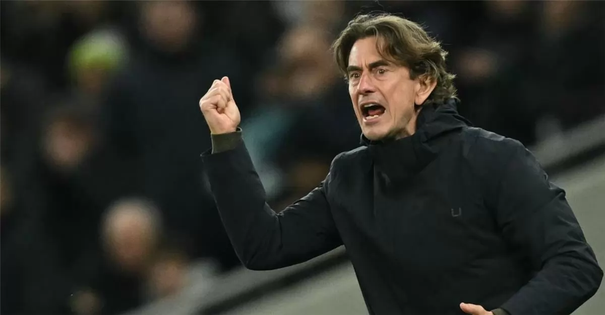 هدف ليفربول الثاني خطأ فادح.. مدرب توتنهام ينتقد التحكيم 