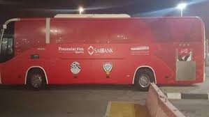 حافلة الأهلى تتجه لإستاد بن زايد لمواجهة الزمالك فى السوبر 