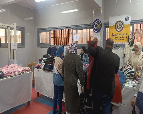رئيس جامعة بنها: معرض الملابس الخيري يأتي لدعم الطلاب غير القادري
