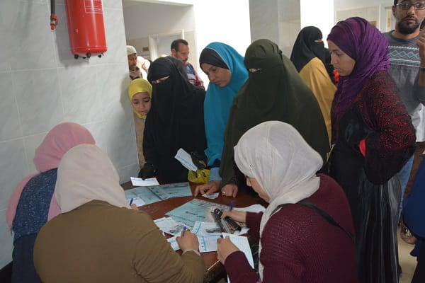 قافلة طبية شاملة لقرية دسيا تنظمها جامعة الفيوم