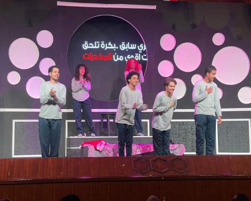 جامعة بنها تنظم عرضاً مسرحياً للتوعية بمخاطر المخدرات.. صور 