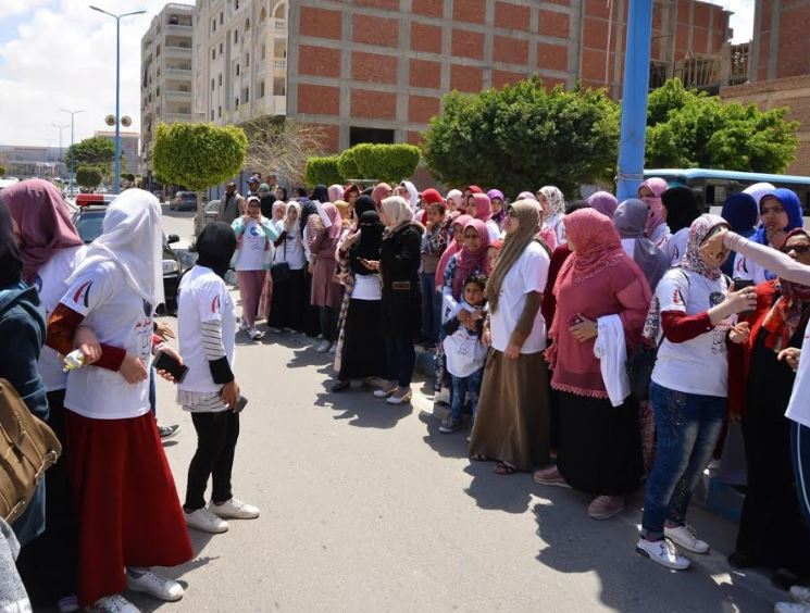 مسيرات تجوب شوارع مطروح  فرحاً بالعُرس الديمقراطى فى التعديلات الدستورية