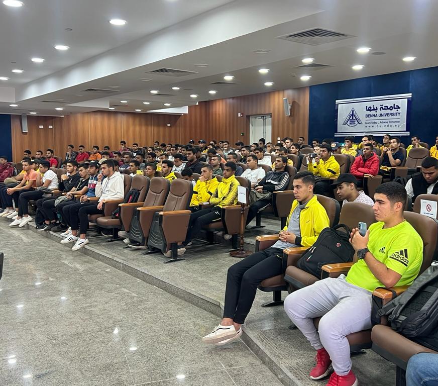 جامعة بنها تنظم ندوة عن حرب الشائعات والإرهاب.. وسوسه: حريصون على تنمية وعى الشباب