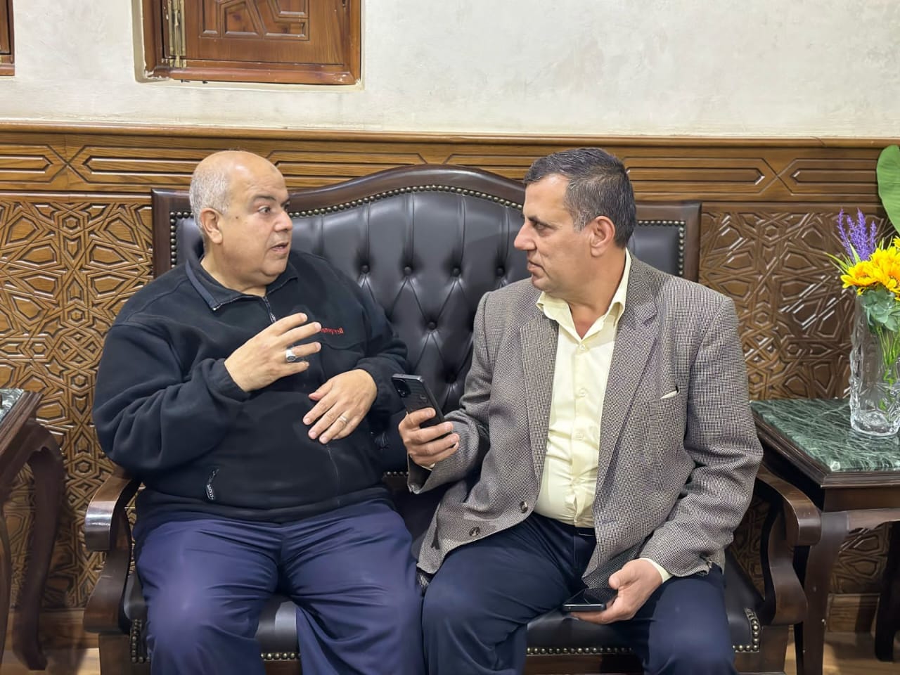 بوابة الجمهورية تحاور الزميل محمد الساعاتي 