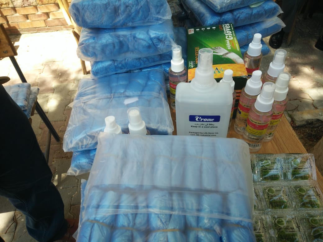 شاهد فى 12 صورة .. كيف استعدت التربية والتعليم لامتحانات الثانوية بادوات التعقيم والتطهير 