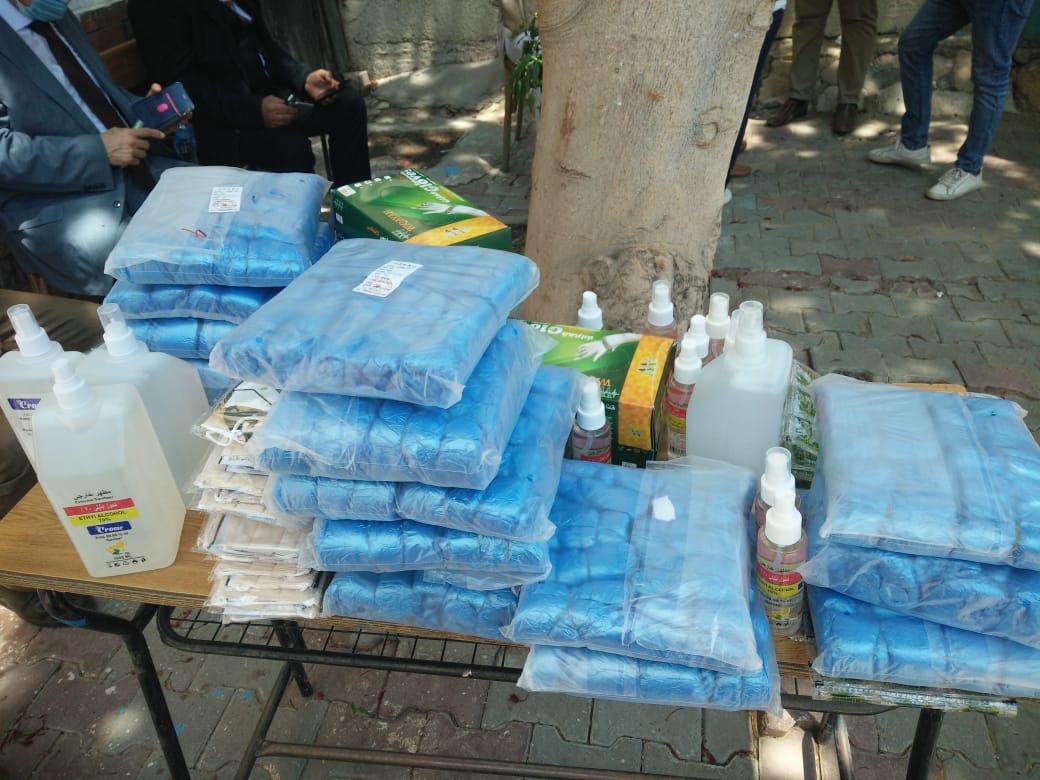 شاهد فى 12 صورة .. كيف استعدت التربية والتعليم لامتحانات الثانوية بادوات التعقيم والتطهير 