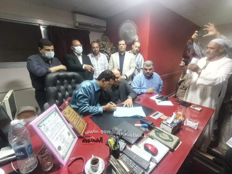 مستقبل وطن منفلوط يلتقى  رئيس المركز  بحضور 