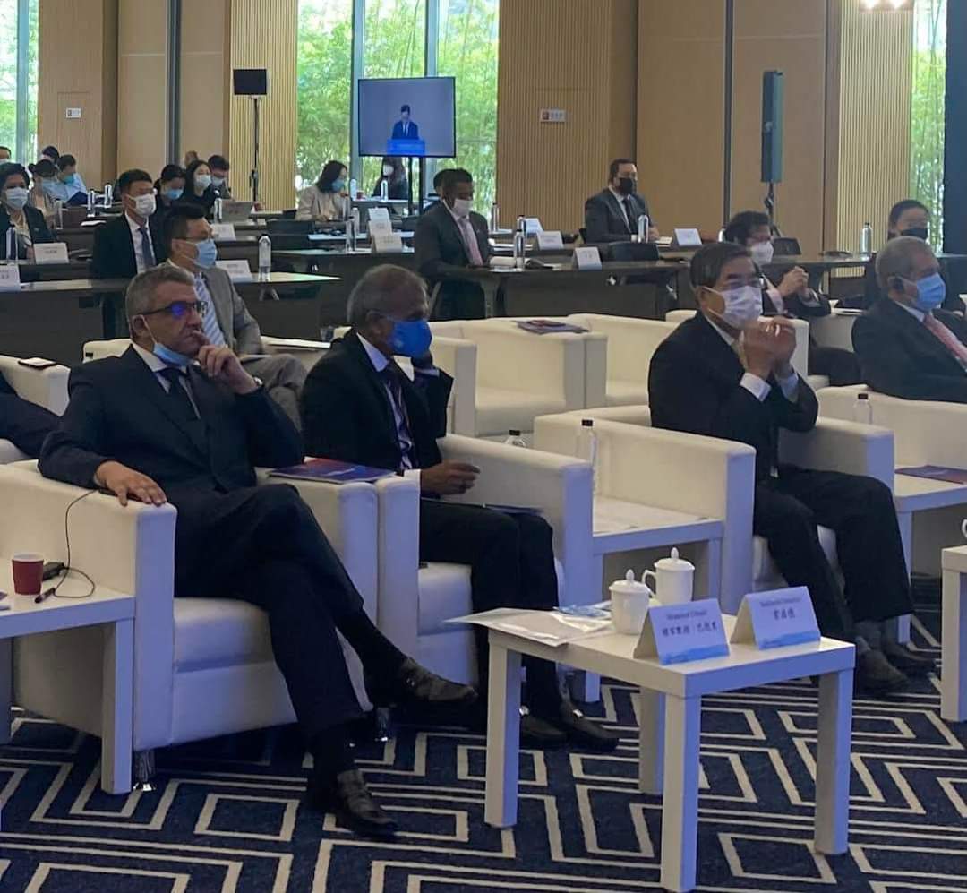 سفير مصر في بكين يستعرض تطورات الاقتصاد المصري والمبادرات الرئاسية لرفع مستوى معيشة المواطنين