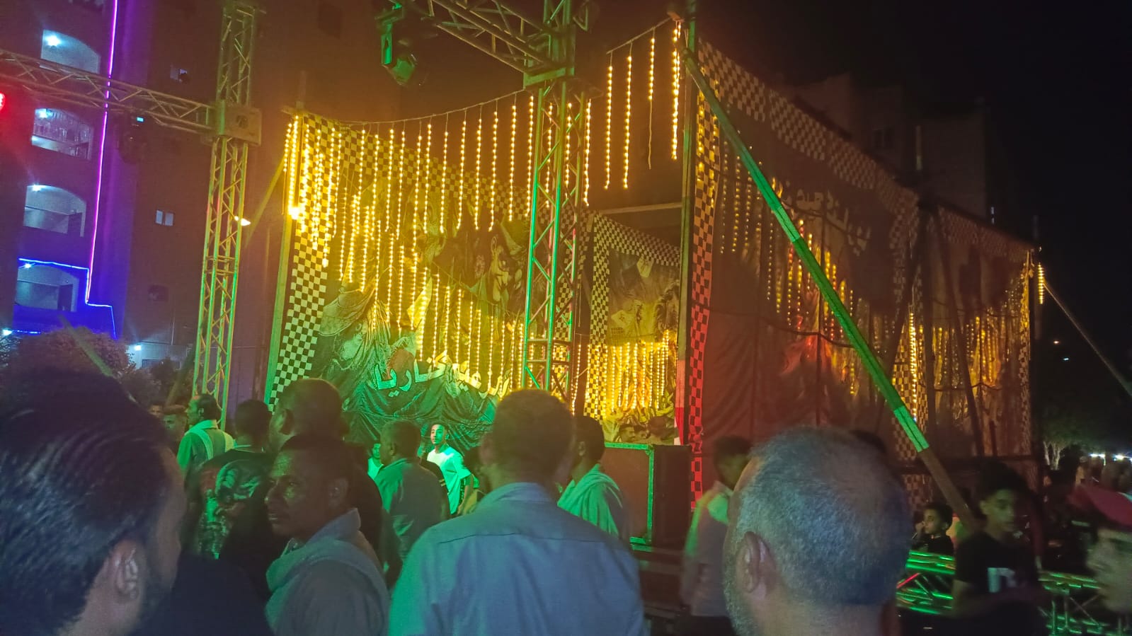 رئيس جهاز مدينة العبور: حملة اشغالات مكبرة ليلية بمعاونة شرطة المرافق