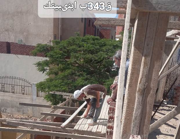 أسباب تحفظ جهاز بدر على معدات مقاول ومواد البناء فى المدينة.. صور