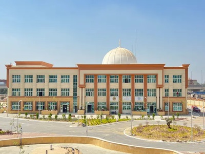 جامعة المنوفية الأهلية