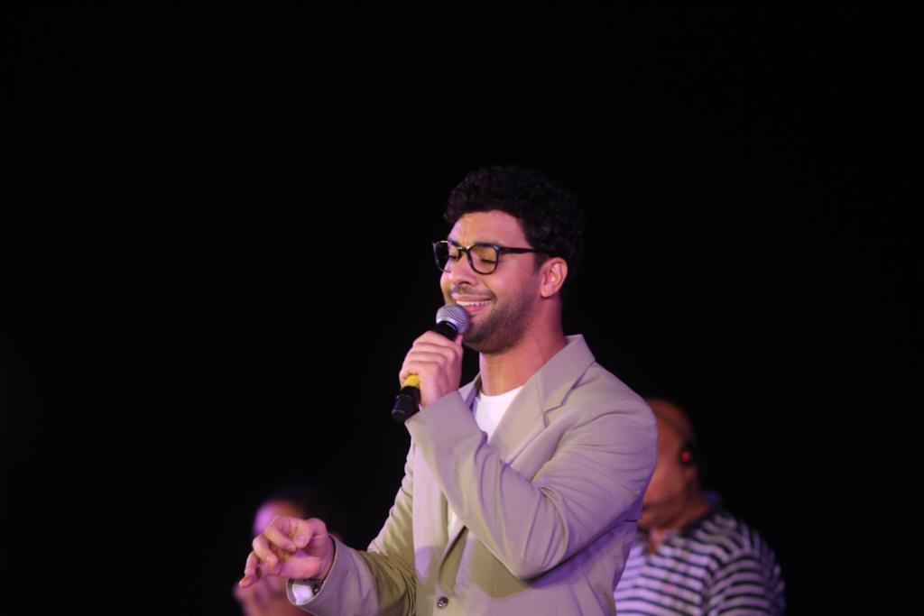 أحمد جمال وبغدادى بيج باند ومي كمال على محكى القلعة