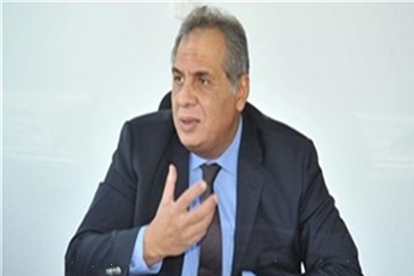 الدكتور خالد العطار 