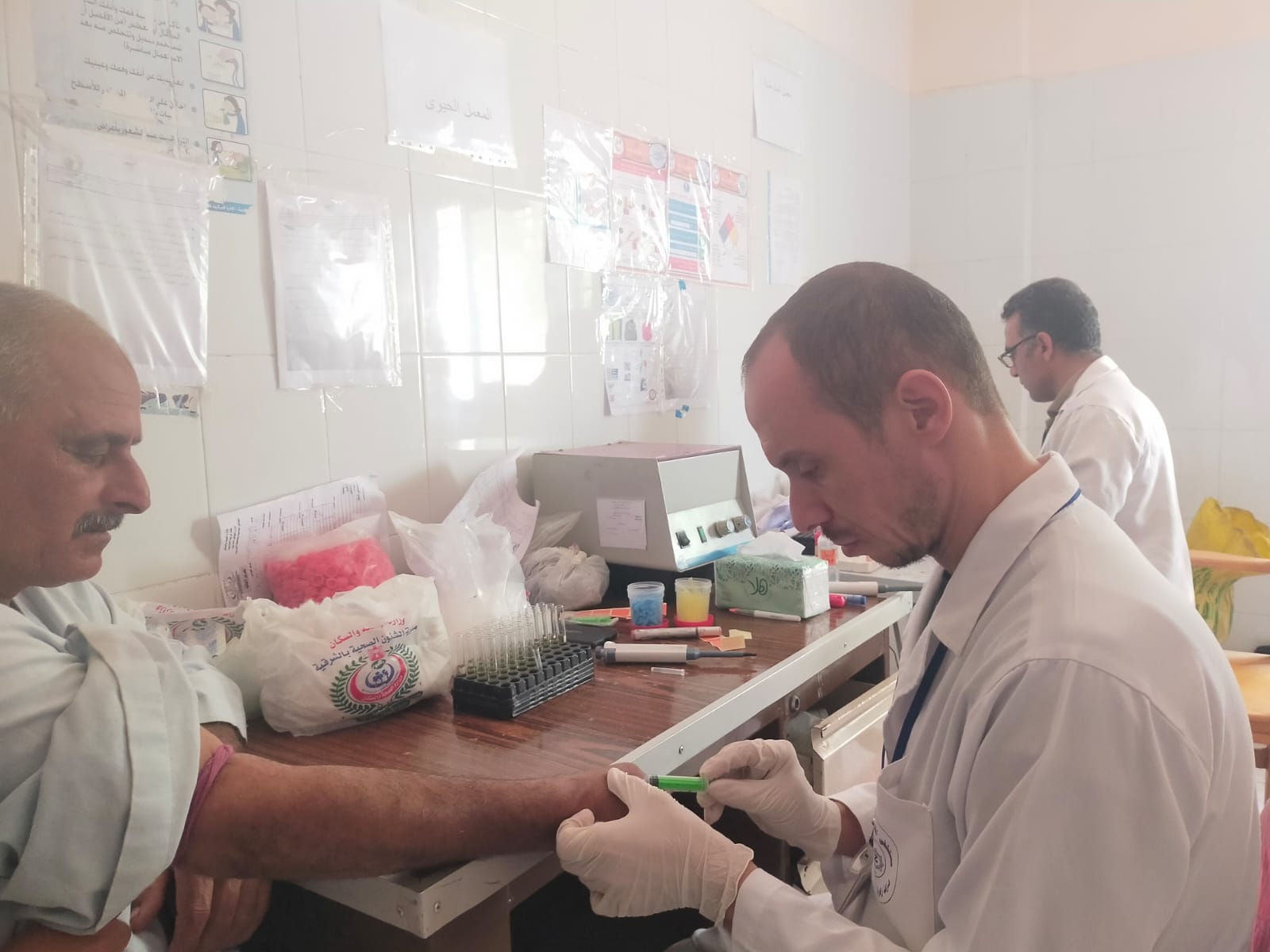 تقديم الخدمة الطبية لـ ٢٠٠٠ مواطن بقرية سمعان