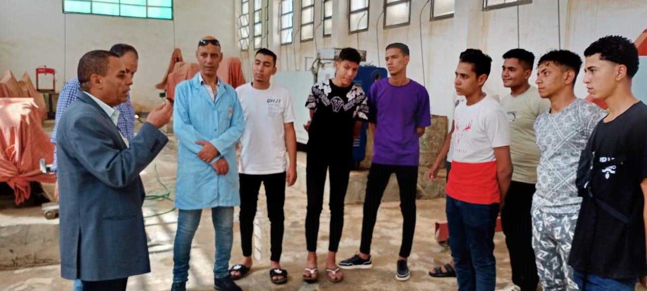 وزارة العمل: تدريب على 3 مهن بالمجان لشباب الوادي الجديد 