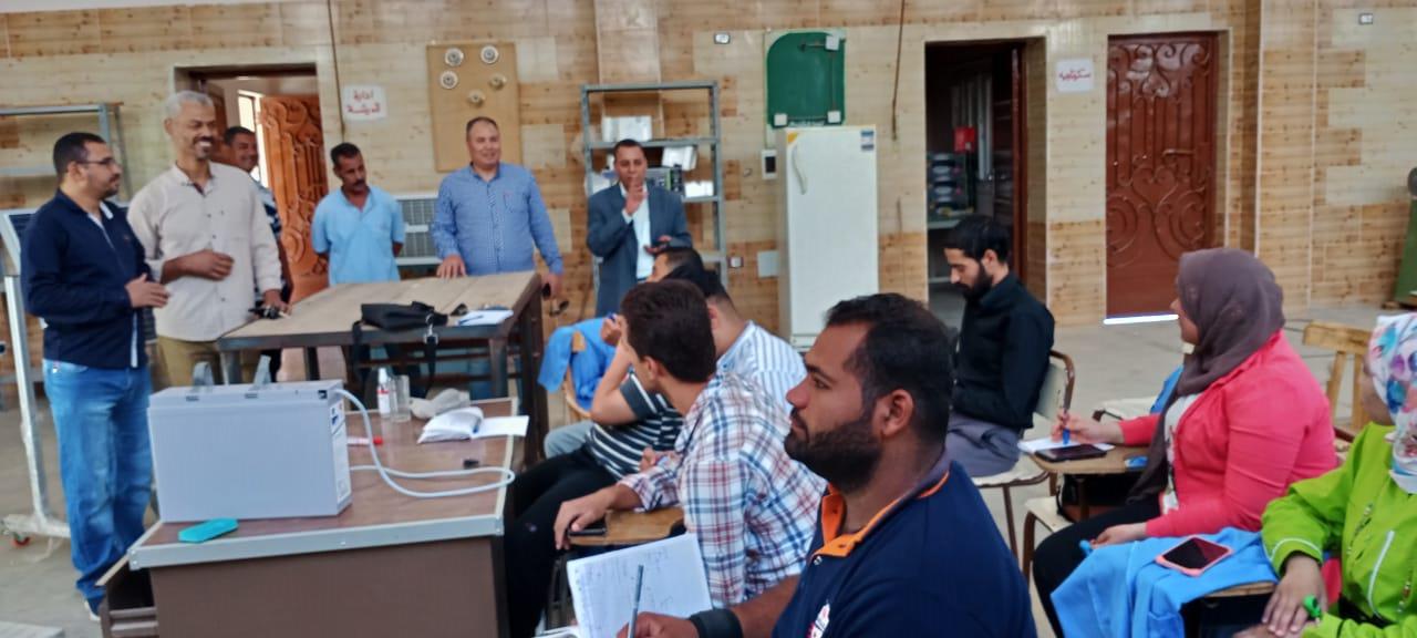 وزارة العمل: تدريب على 3 مهن بالمجان لشباب الوادي الجديد 