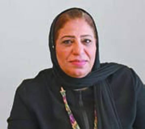 سامية سامي رئيس الإدارة المركزية لشركات السياحة بالوزارة