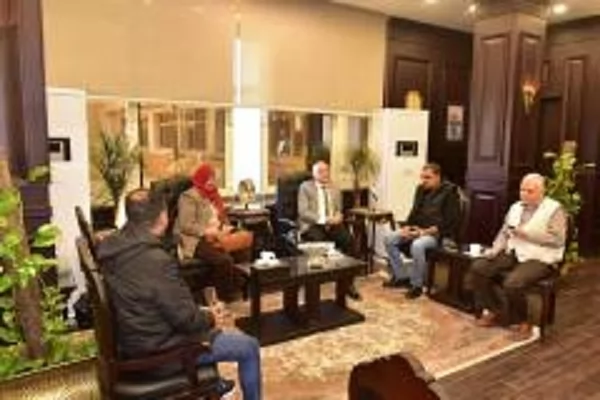 محافظ الأقصر يستقبل رئيس الهيئة العامة المصرية للمساحة 