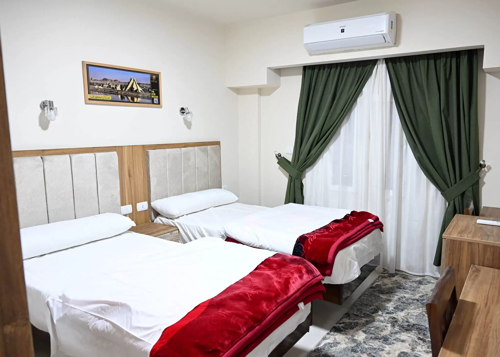 رئيس الوزراء يفتتح أول فنادق جامعة المنيا